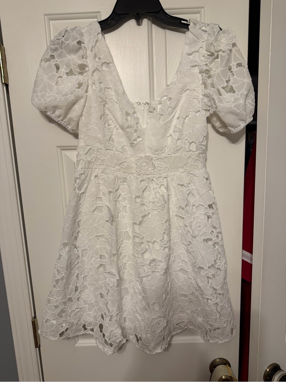 Francesca's Collections White Floral Lace Mini Dress